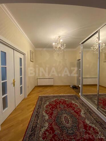 Сдается 3-комн. новостройка 140 м², м. Элмляр Академиясы, photo 17 from 18