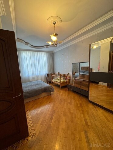 Продаётся 3-комн. новостройка 139 м², м. Нефтчиляр, photo 4 from 14