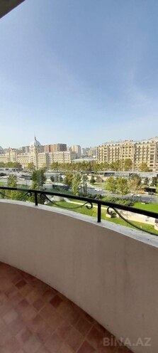 İcarəyə verilir 3 otaqlı yeni tikili 130 m², Sahil m., photo 25 from 27