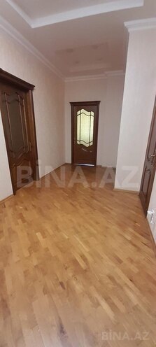 İcarəyə verilir 3 otaqlı yeni tikili 130 m², Sahil m., photo 3 from 27