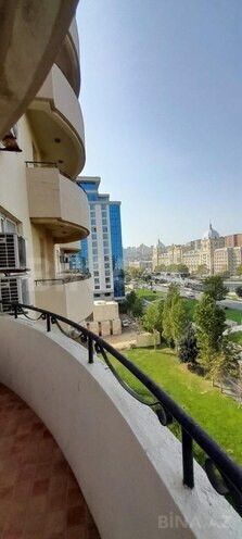 İcarəyə verilir 3 otaqlı yeni tikili 130 m², Sahil m., photo 26 from 27