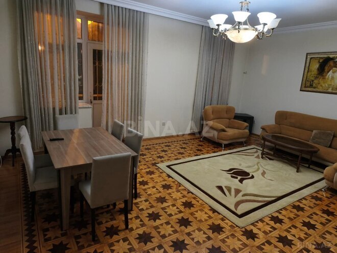 İcarəyə verilir 4 otaqlı köhnə tikili 140 m², İçəri Şəhər m., photo 4 from 25