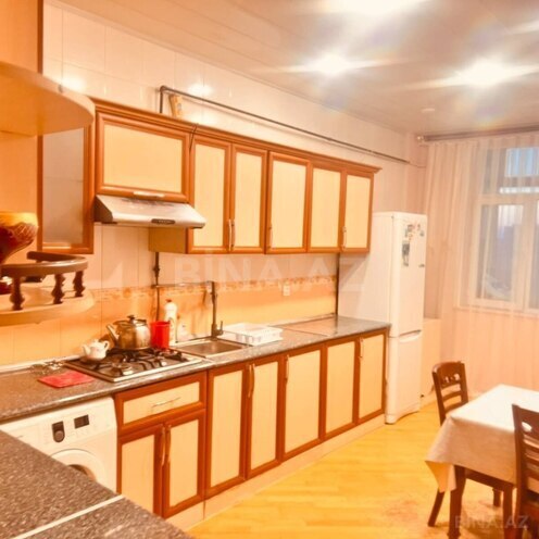 Сдаётся 3-комн. новостройка 110 м², м. Ази Асланов, photo 9 from 16