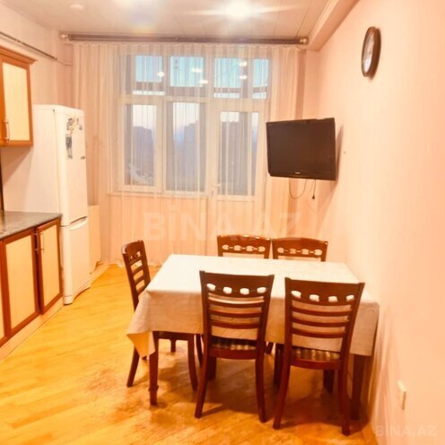 Сдаётся 3-комн. новостройка 110 м², м. Ази Асланов, photo 10 from 16