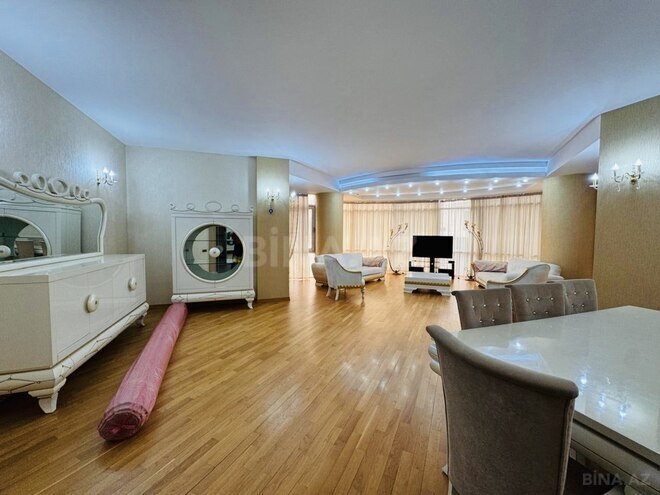 İcarəyə verilir 4 otaqlı yeni tikili 200 m², 28 May m., photo 4 from 26