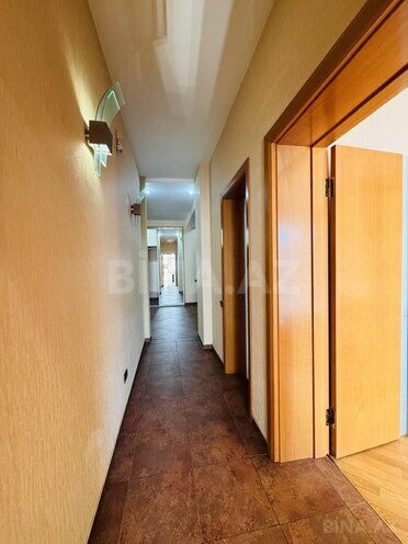 İcarəyə verilir 4 otaqlı yeni tikili 200 m², 28 May m., photo 21 from 26