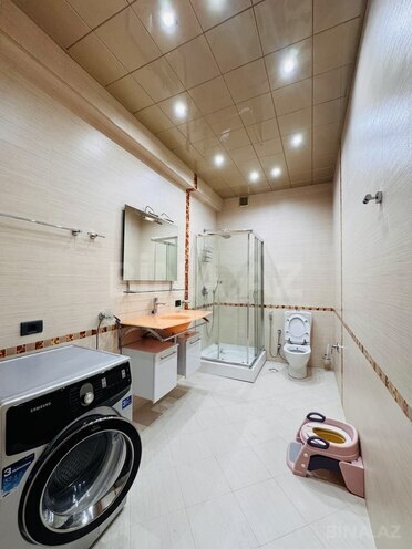 İcarəyə verilir 4 otaqlı yeni tikili 200 m², 28 May m., photo 19 from 26