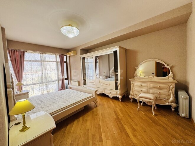 İcarəyə verilir 4 otaqlı yeni tikili 200 m², 28 May m., photo 9 from 26