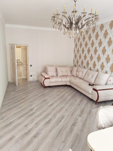 İcarəyə verilir 3 otaqlı yeni tikili 156 m², Nəriman Nərimanov m., photo 1 from 12