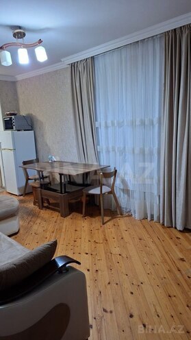 Продается 2-комн. вторичка 50 м², м. Ази Асланов, photo 3 from 12