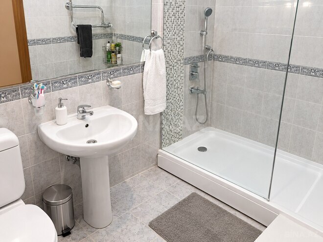 İcarəyə verilir 3 otaqlı yeni tikili 180 m², 28 May m., photo 8 from 11