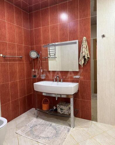 İcarəyə verilir 3 otaqlı yeni tikili 160 m², 28 May m., photo 16 from 28