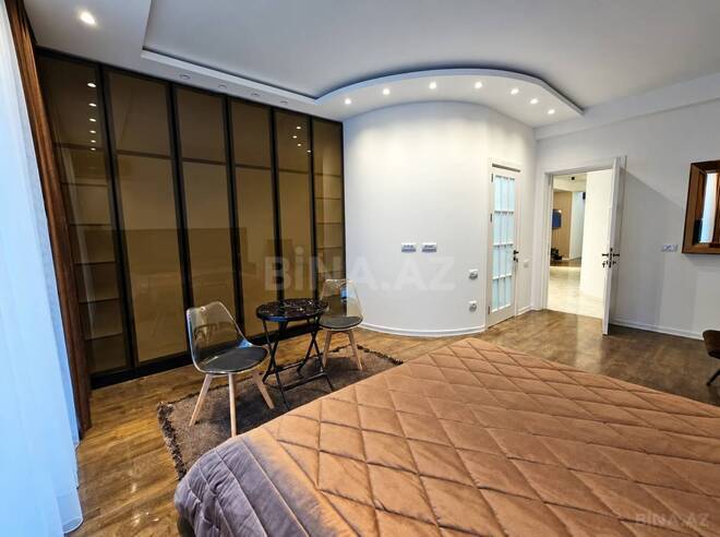 Сдаётся 3-комн. новостройка 145 м², м. Низами, photo 12 from 31