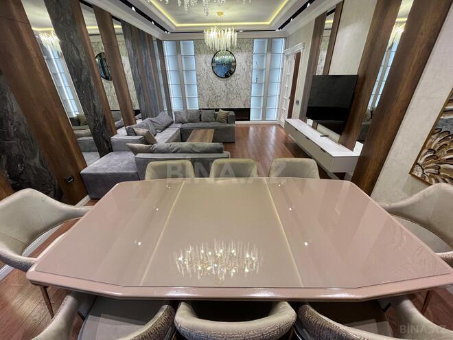 Сдаётся 2-комн. новостройка 105 м², м. 8 ноября, photo 12 from 32