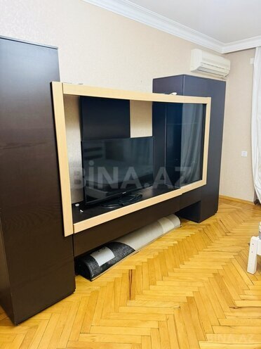 Satılır 1 otaqlı köhnə tikili 30 m², Elmlər Akademiyası m., photo 5 from 11