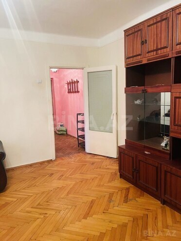 Satılır 2 otaqlı köhnə tikili 50 m², Yasamal r., photo 5 from 7