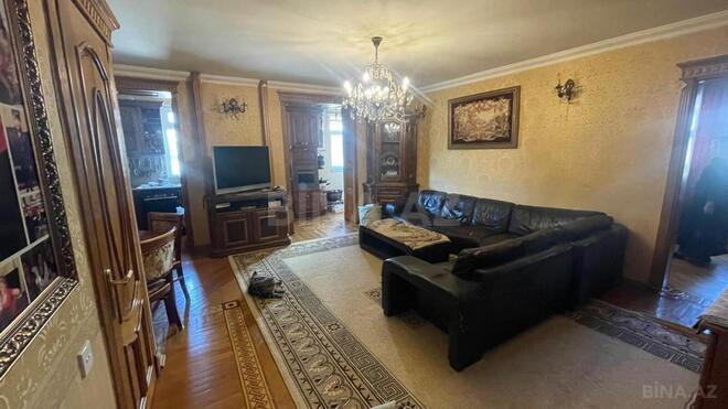 Satılır 2 otaqlı köhnə tikili 54 m², Şah İsmayıl Xətai m., photo 1 from 12
