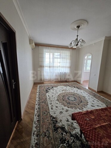 Продаётся 2-комн. вторичка 60 м², м. Элмляр Академиясы, photo 5 from 12