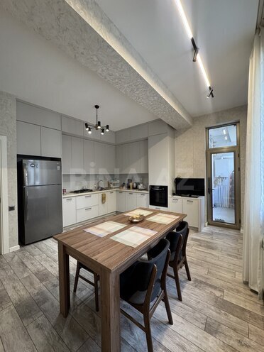 Продается 3-комн. новостройка 136 м², м. Элмляр Академиясы, photo 4 from 15