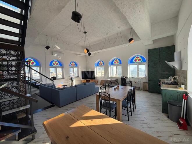 İcarəyə verilir 2 otaqlı köhnə tikili 90 m², Sahil m., photo 8 from 29