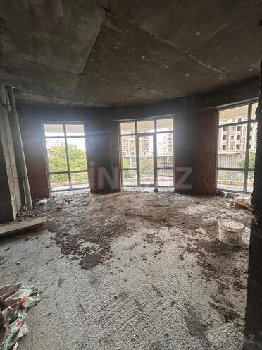 Satılır 4 otaqlı yeni tikili 212 m², 28 May m., photo 1 from 13