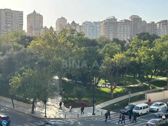 Продаётся 3-комн. новостройка 134 м², м. Нариман Нариманов, photo 12 from 16