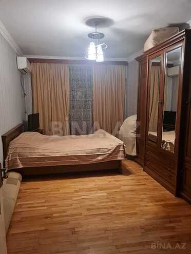 Продаётся 3-комн. вторичка 70 м², м. Ази Асланов, photo 5 from 11