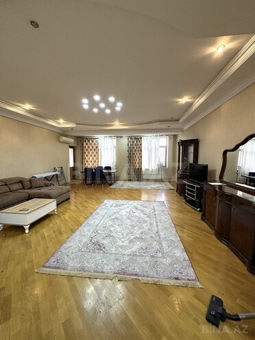 İcarəyə verilir 3 otaqlı yeni tikili 140 m², 28 May m., photo 4 from 22