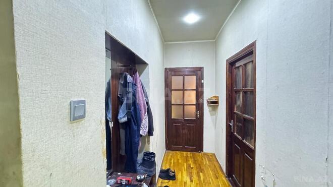 Satılır 2 otaqlı köhnə tikili 45 m², Qara Qarayev m., photo 7 from 19