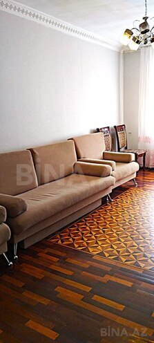 Продаётся 3-комн. вторичка 85 м², м. Ази Асланов, photo 1 from 16