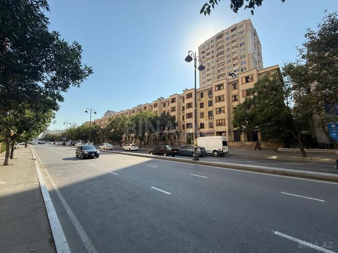 Продается 2-комн. вторичка 49 м², м. Иншаатчылар, photo 3 from 14