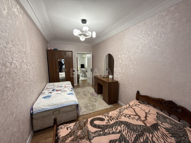 Satılır 3 otaqlı köhnə tikili 75 m², Neftçilər m., photo 10 from 20