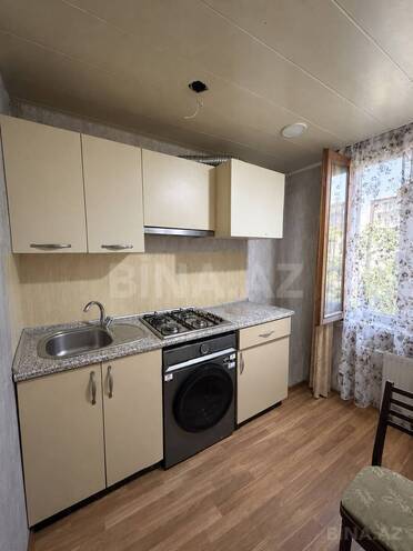 Продается 2-комн. вторичка 55 м², м. Азадлыг проспекти, photo 5 from 9
