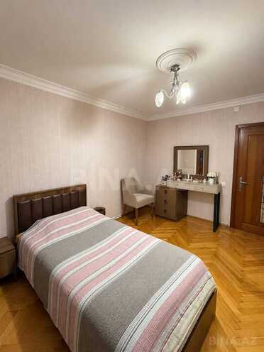 Продается 2-комн. вторичка 60 м², Бинагадинский р., photo 4 from 11