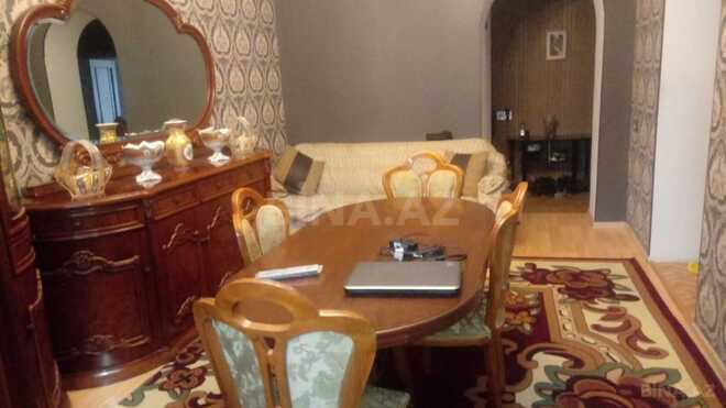 Продается 3-комн. вторичка 70 м², м. Элмляр Академиясы, photo 5 from 22