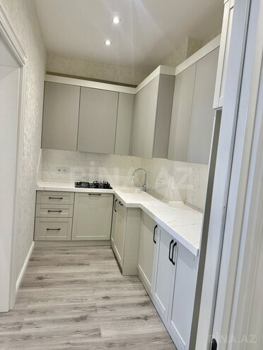 Сдается 3-комн. новостройка 100 м², м. Кероглу, photo 8 from 10
