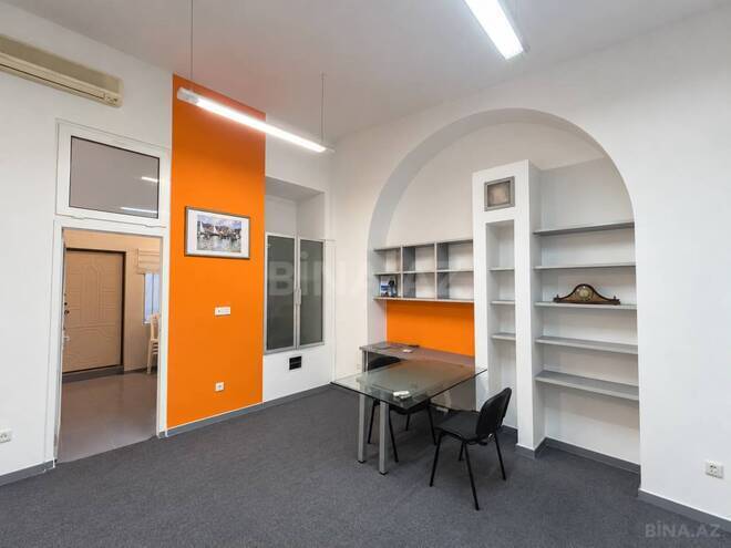 İcarəyə verilir 2 otaqlı ofis 60 m², Sahil m., photo 1 from 17
