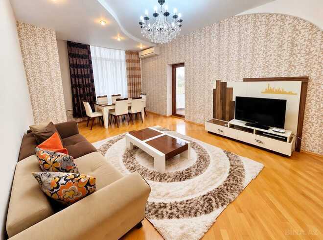 Сдается 3-комн. новостройка 108 м², м. 8 ноября, photo 3 from 11
