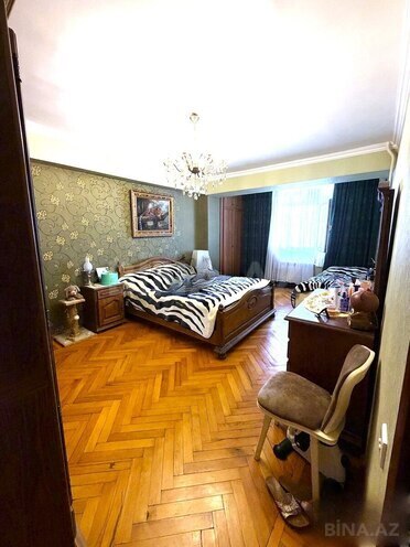 Satılır 3 otaqlı köhnə tikili 96 m², Gənclik m., photo 10 from 30