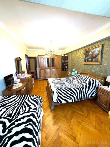 Satılır 3 otaqlı köhnə tikili 96 m², Gənclik m., photo 11 from 30