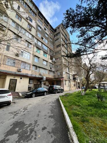 Satılır 2 otaqlı köhnə tikili 65 m², Gənclik m., photo 1 from 28