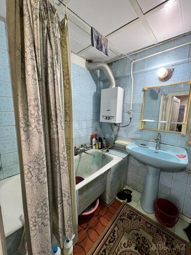 Satılır 2 otaqlı köhnə tikili 65 m², Gənclik m., photo 21 from 28