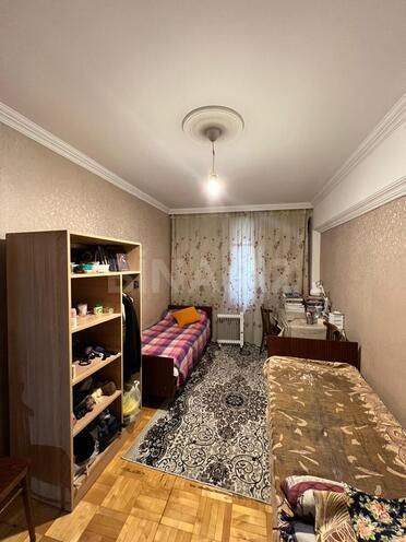 Satılır 2 otaqlı köhnə tikili 65 m², Gənclik m., photo 13 from 28