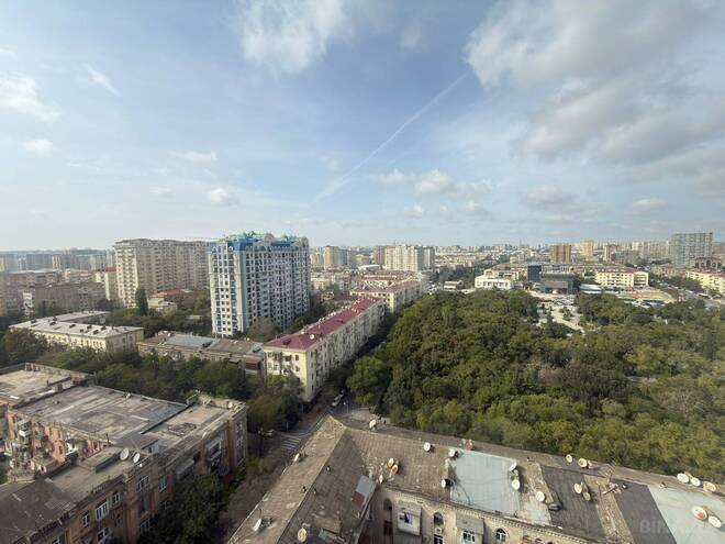 Продается 3-комн. новостройка 130 м², м. Нариман Нариманов, photo 1 from 12