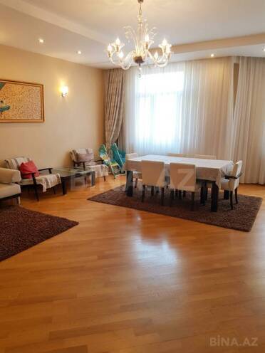 Satılır 3 otaqlı yeni tikili 172 m², 8 Noyabr m., photo 1 from 11