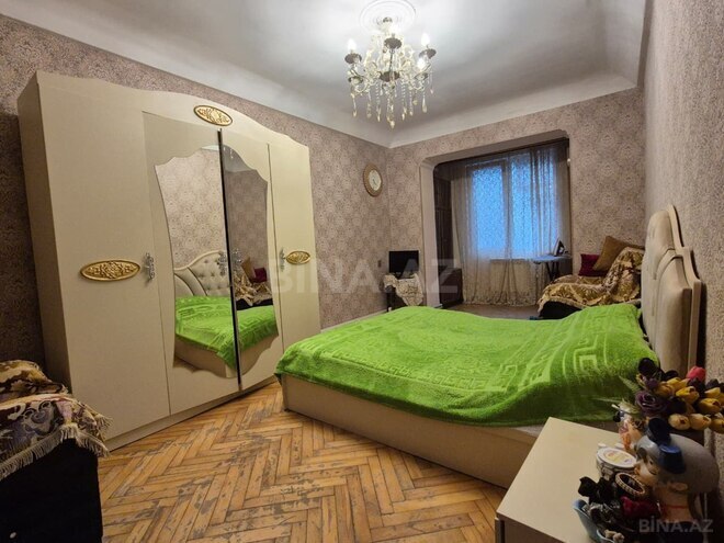 Продаётся 4-комн. вторичка 140 м², Хатаинский р., photo 4 from 27