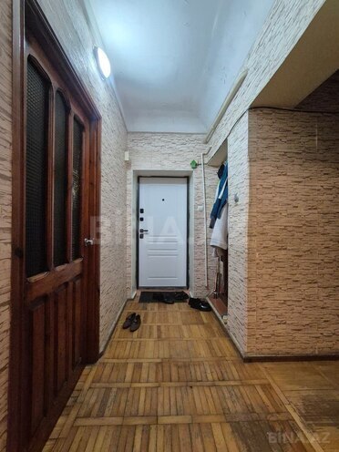 Продаётся 4-комн. вторичка 140 м², Хатаинский р., photo 10 from 27