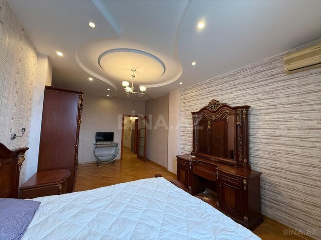 İcarəyə verilir 3 otaqlı yeni tikili 200 m², 28 May m., photo 10 from 15