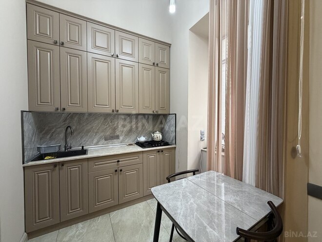 İcarəyə verilir 2 otaqlı köhnə tikili 75 m², İçəri Şəhər m., photo 10 from 16