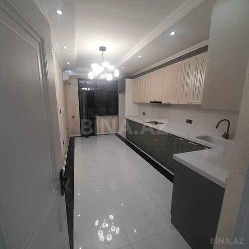Сдается 3-комн. новостройка 130 м², м. Нефтчиляр, photo 6 from 14